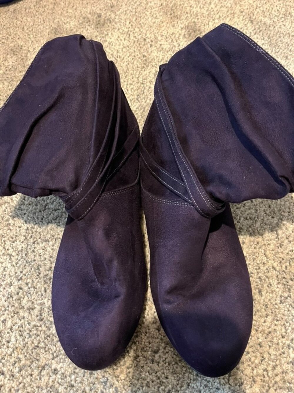 LOWER EAST SIDE PURPLE FAUX SUEDE PULL ON BOOTIES SZ 10W